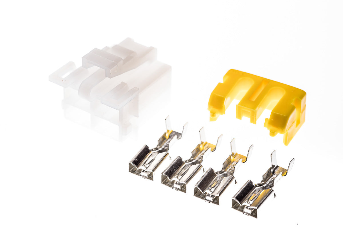Connector weiblich 4 polig mit Crimpverbinder CSF11980