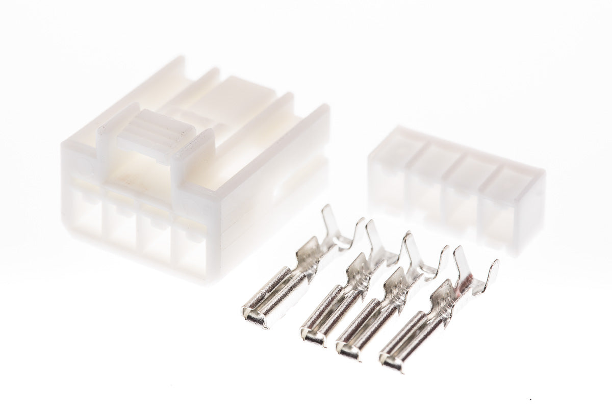 Connector weiblich 4 polig mit Crimpverbinder CSF11995