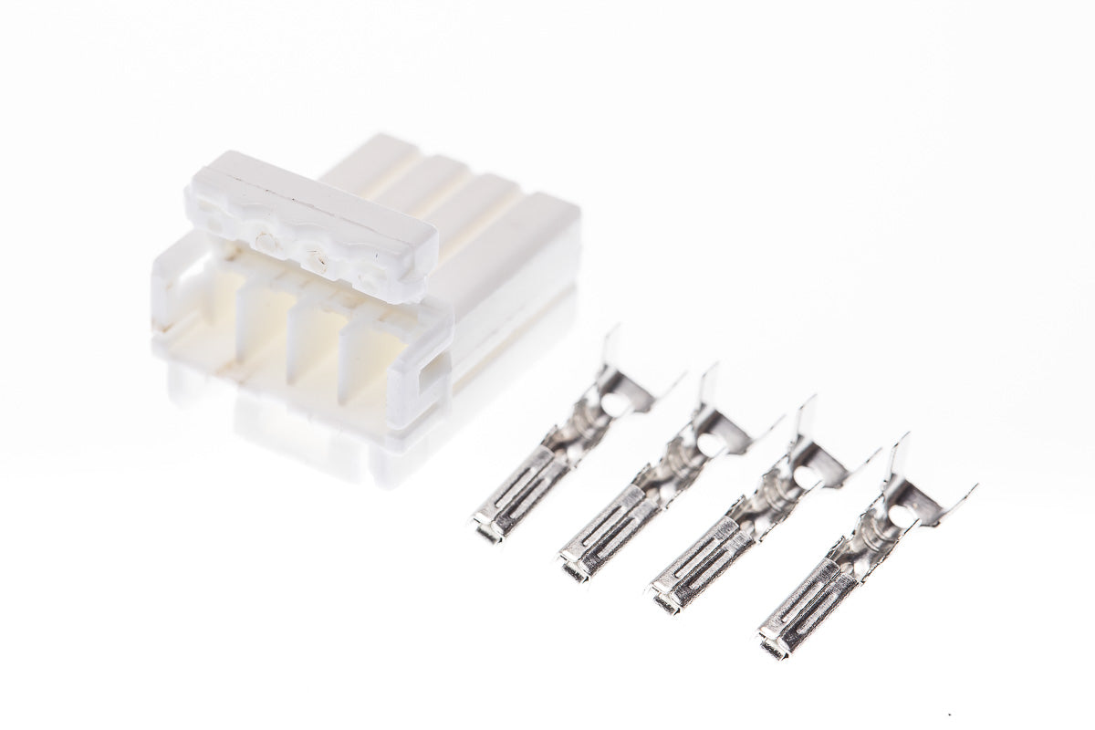 Connector weiblich 4 polig mit Crimpverbinder CSF12053