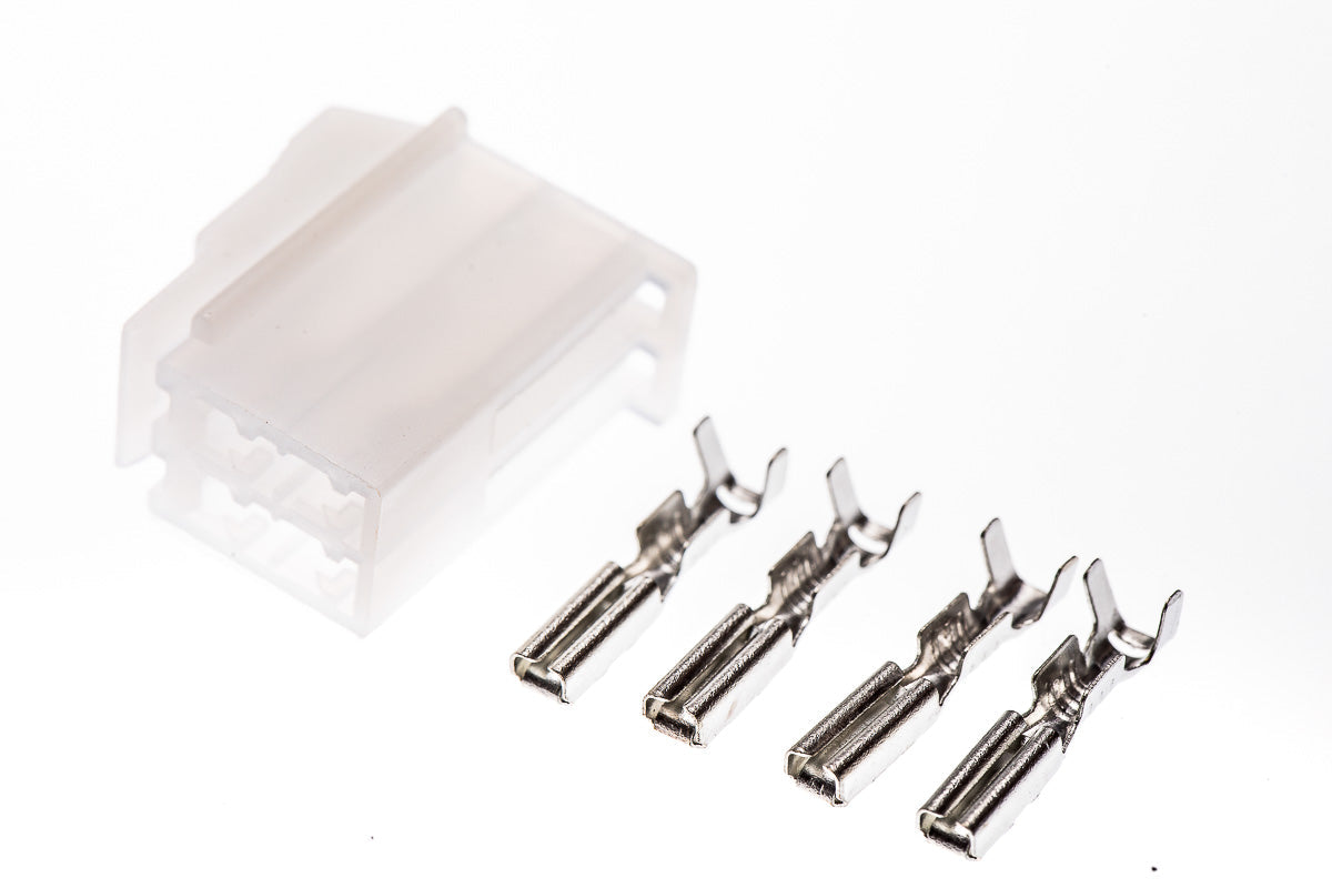 Connector weiblich 4 polig mit Crimpverbinder CSF12064