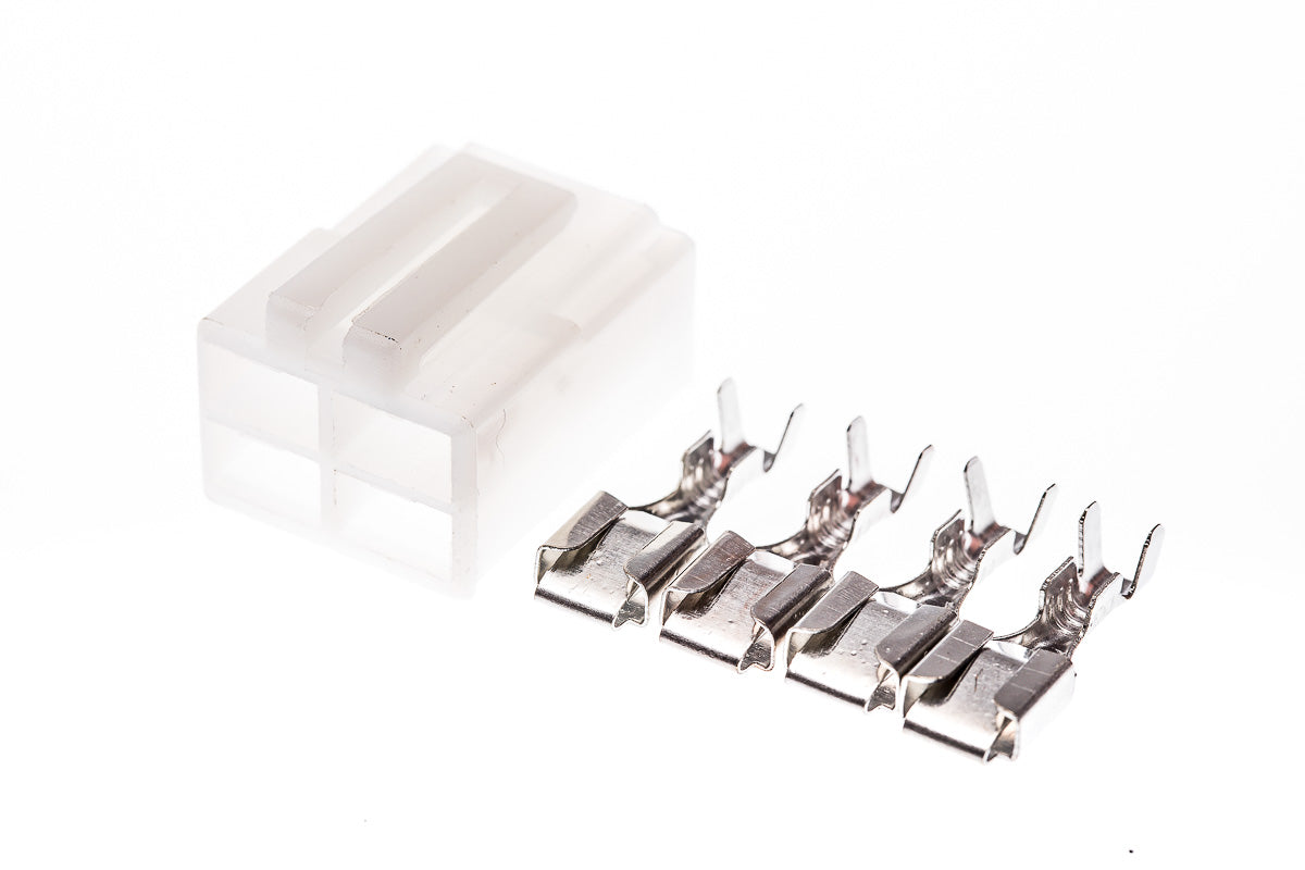 Connector weiblich 4 polig mit Crimpverbinder CSF12111