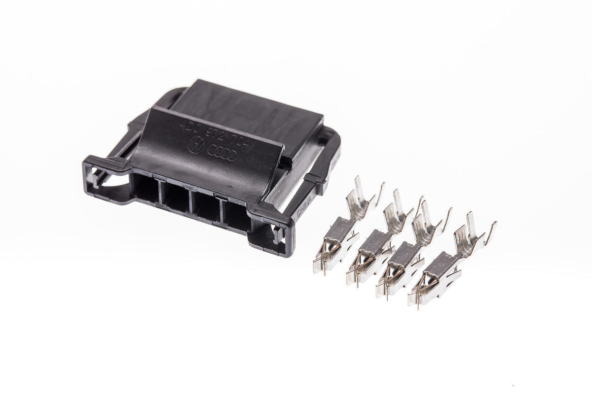 Connector weiblich 4 polig mit Crimpverbinder CSF12120
