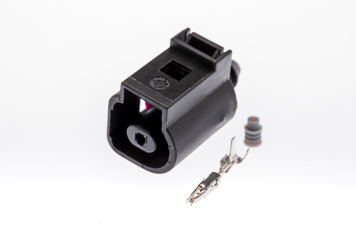 Connector  weiblich  1 polig mit Einzeladerabdichtung  & Crimpverbinder CSF10125