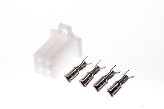 Connector weiblich 4 polig mit Crimpverbinder CSF11990