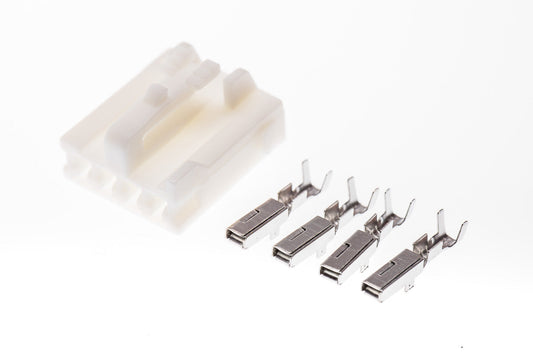 Connector weiblich 4 polig mit Crimpverbinder CSF12062