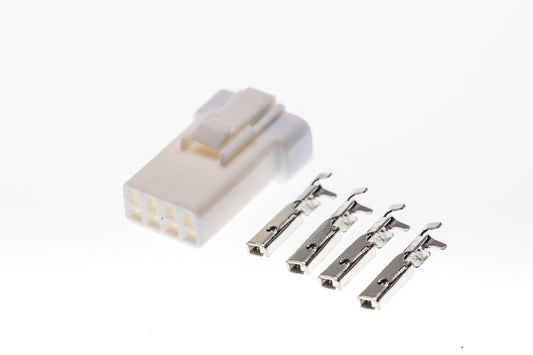 Connector weiblich 4 polig mit Crimpverbinder CSF12081