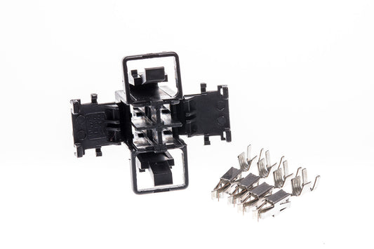 Connector weiblich 4 polig mit Crimpverbinder CSF12121