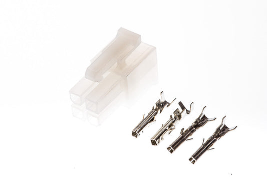 Connector weiblich 4 polig mit Crimpverbinder CSF12354