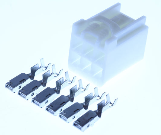 Connector weiblich 6 polig mit Crimpverbinder CSF12673