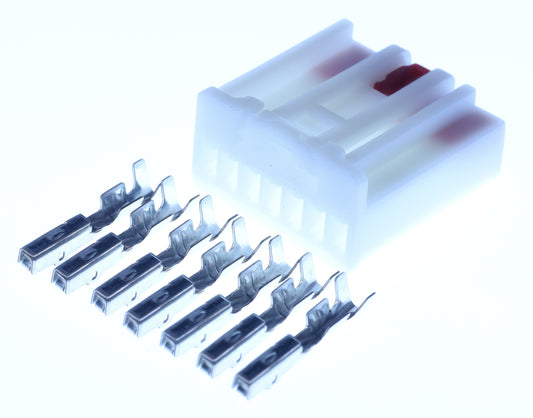 Connector weiblich 7 polig mit Crimpverbinder CSF13120