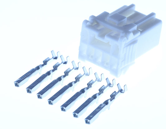 Connector weiblich 7 polig mit Crimpverbinder CSF13126