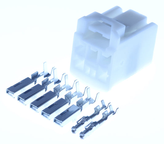 Connector weiblich 7 polig mit Crimpverbinder CSF13132