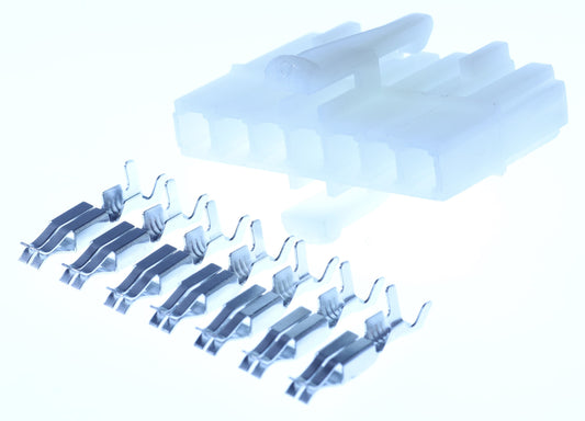 Connector weiblich 7 polig mit Crimpverbinder CSF13146