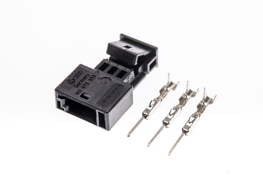 Connector  männlich  3 polig mit Crimpverbinder CSM11244