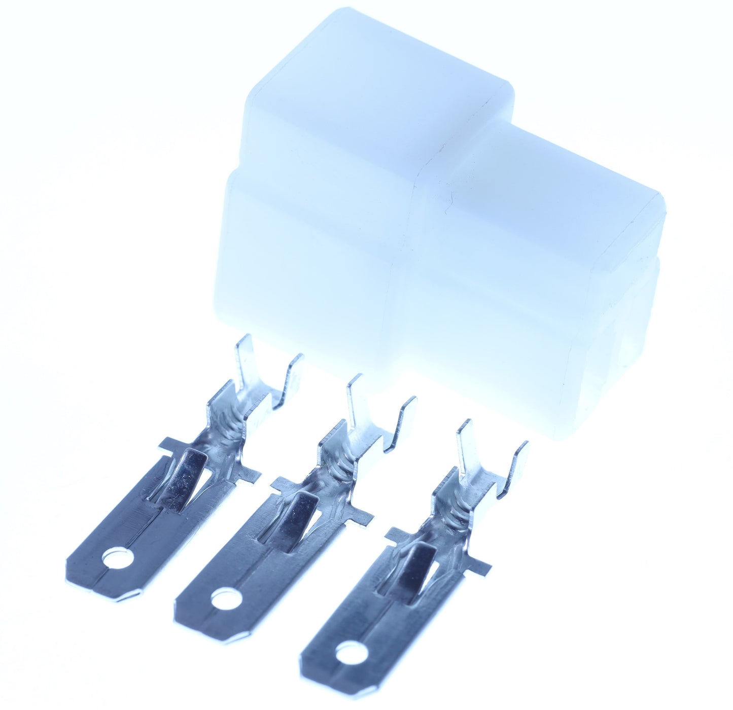 Connector  männlich  3 polig mit Crimpverbinder CSM11360