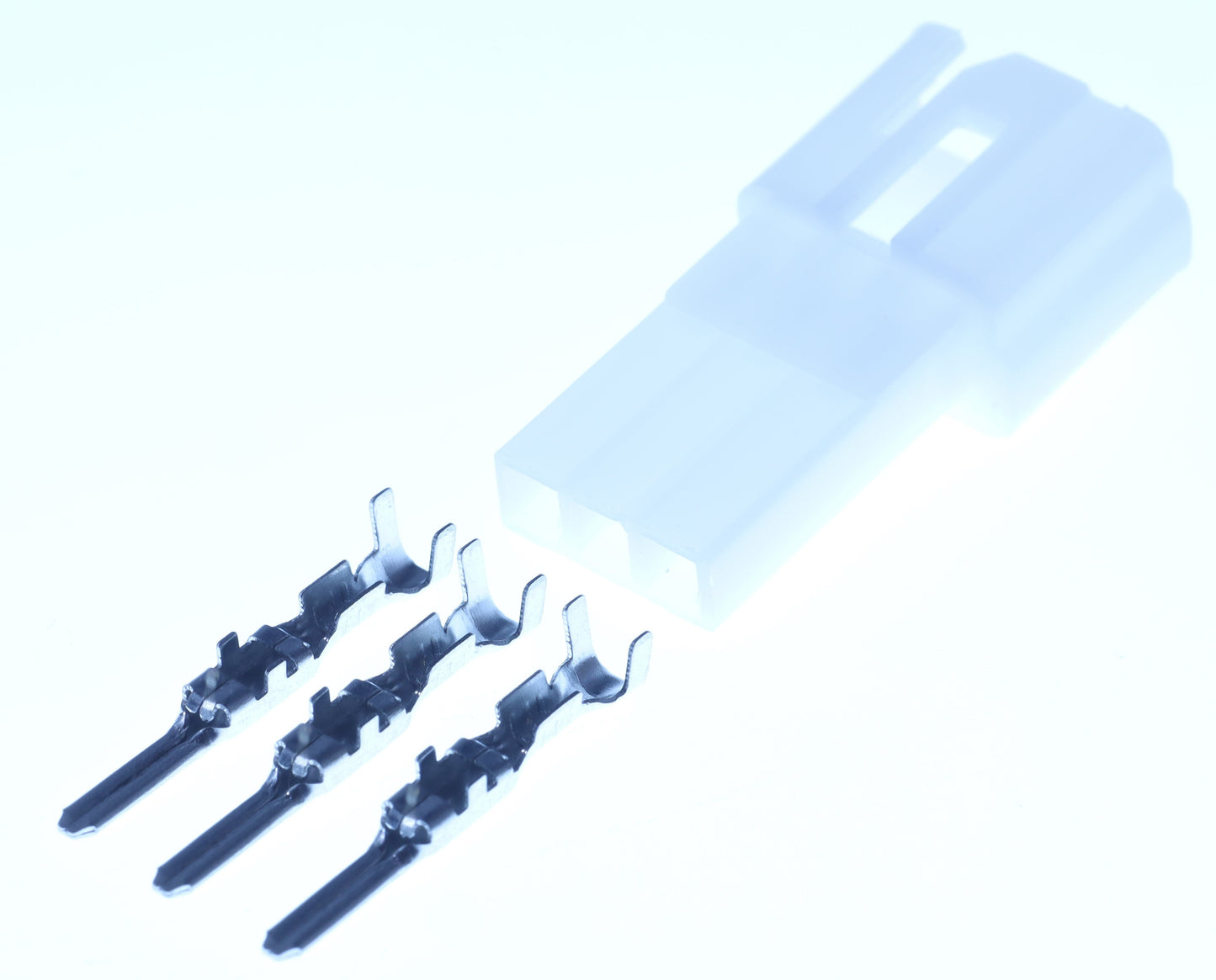 Connector  männlich  3 polig mit Crimpverbinder CSM11421