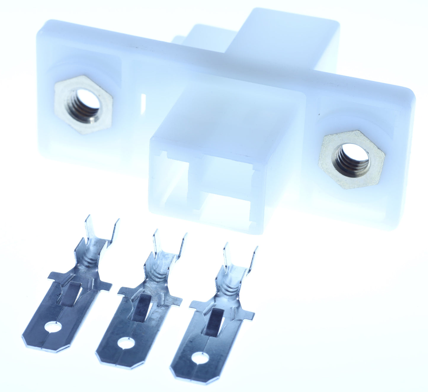 Connector  männlich  3 polig mit Crimpverbinder CSM11465
