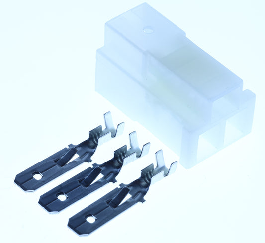 Connector  männlich  3 polig mit Crimpverbinder CSM11574